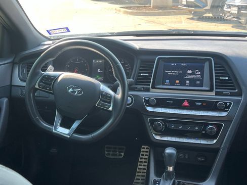 Used 2018 Hyundai Sonata Sport FWD image 17