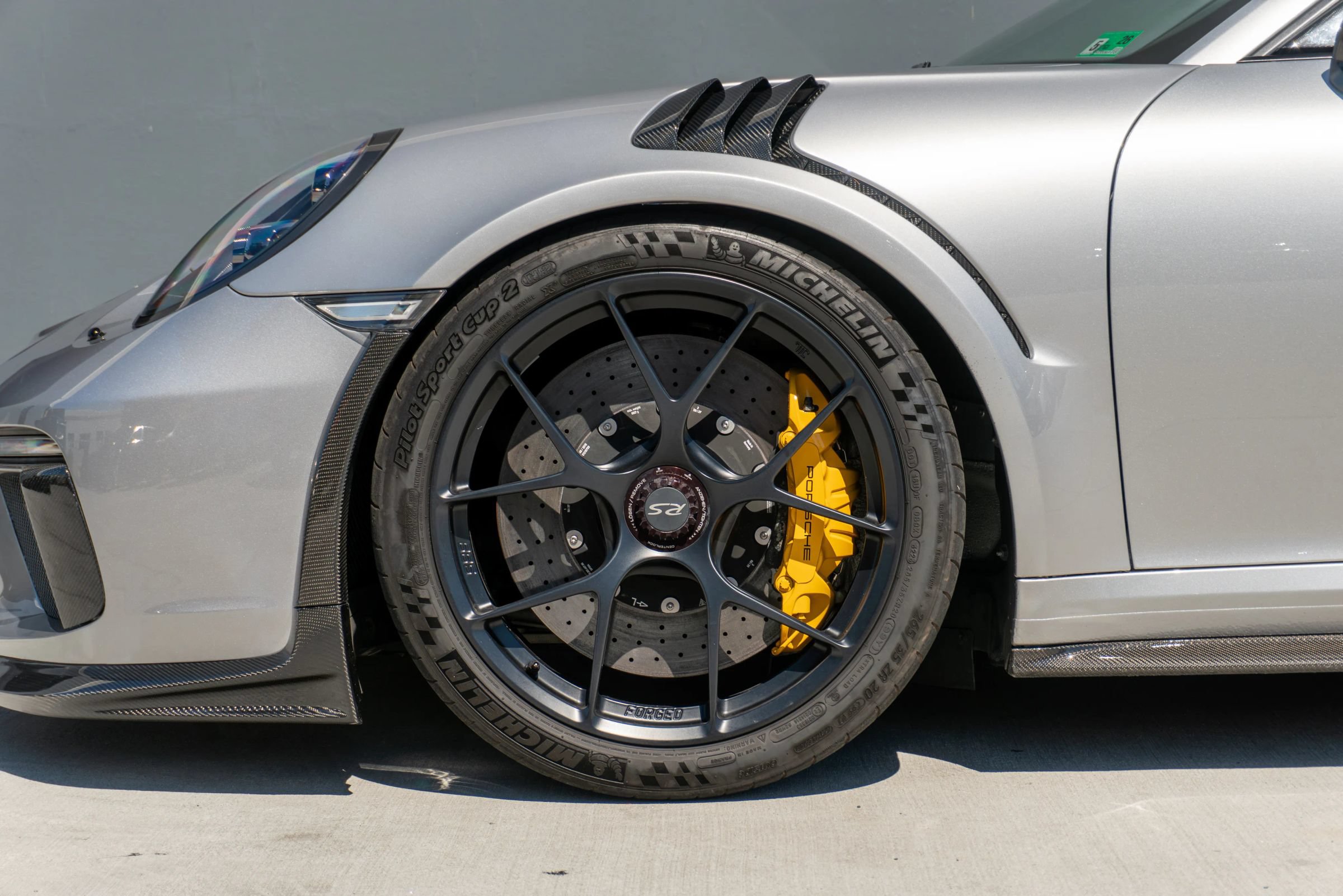 Used 2019 Porsche 911 GT3 RS RWD image 17