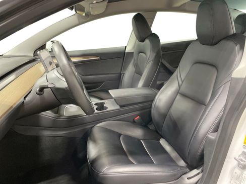 Certified 2023 Tesla Model 3 Standard Range RWD image 9
