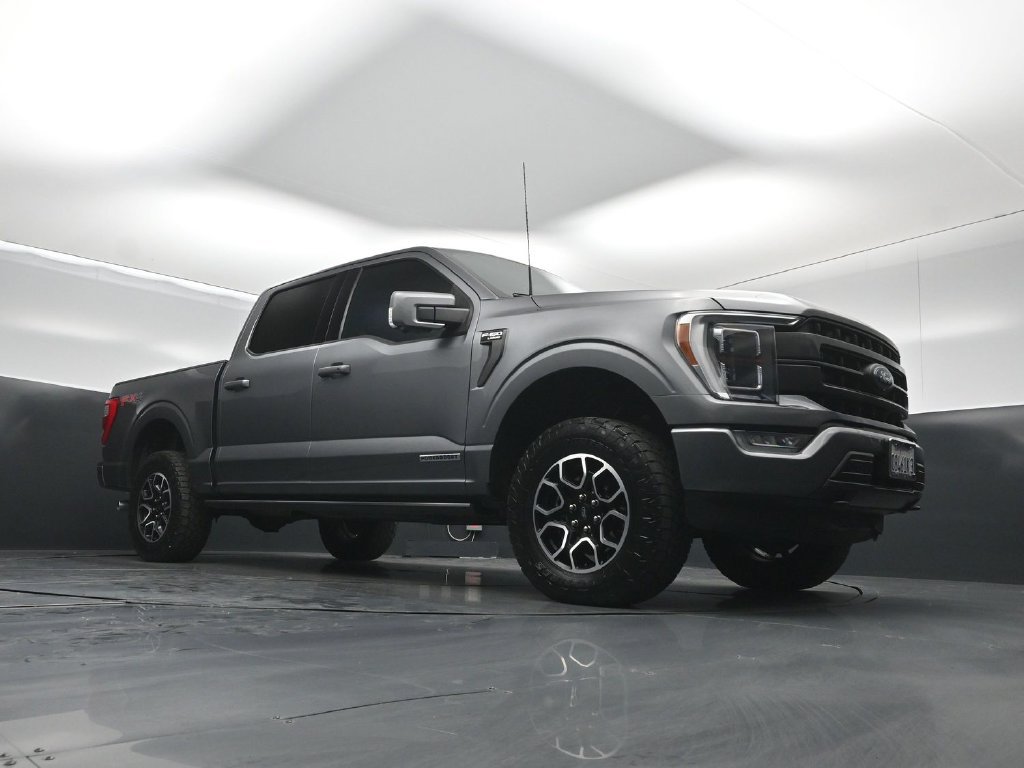 Used 2021 Ford F150 Lariat w/ Equipment Group 502A High AWD/4WD image 3