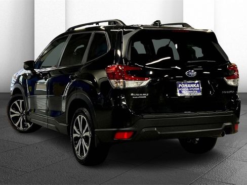 Used 2022 Subaru Forester Limited image 10