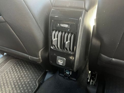 Used 2025 Jeep Compass Trailhawk AWD/4WD image 22