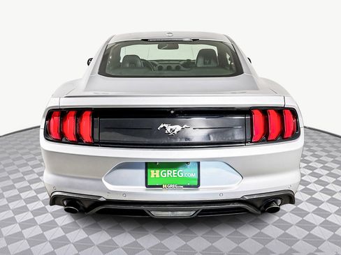 Used 2018 Ford Mustang Premium image 8