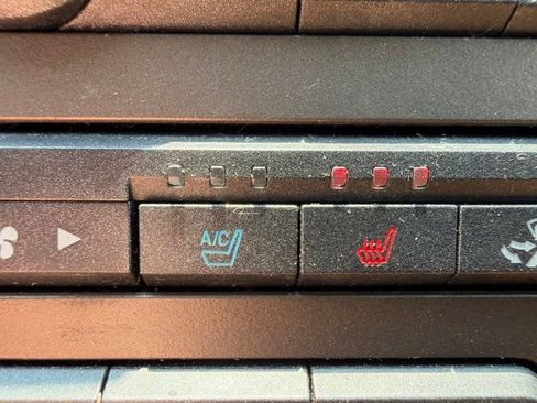 Used 2011 Lincoln Navigator 4WD w/ 101A Rapid Spec Order Code image 36