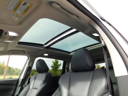 Used 2021 Subaru Ascent Limited w/ Technology Package image 21