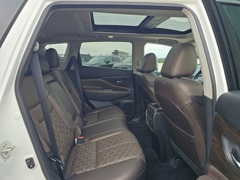 Used 2023 Nissan Murano Platinum w/ Cargo Package image 21