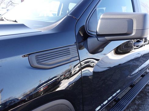 Used 2024 GMC Sierra 1500 Pro w/ Graphite Edition image 7