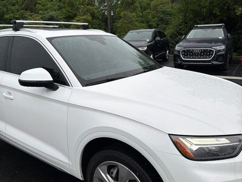 Used 2021 Audi Q5 2.0T Premium Plus w/ Premium Plus Package AWD/4WD image 5