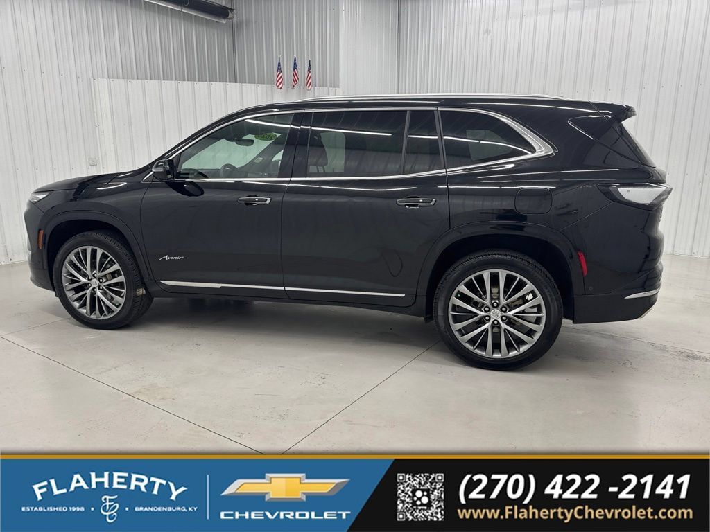 Used 2025 Buick Enclave Avenir w/ Super Cruise Package AWD/4WD image 5