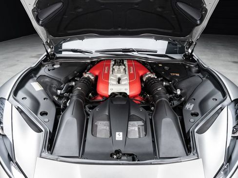Used 2021 Ferrari 812 GTS RWD image 59