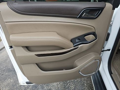 Used 2019 GMC Yukon XL SLT w/ Open Road Package image 46