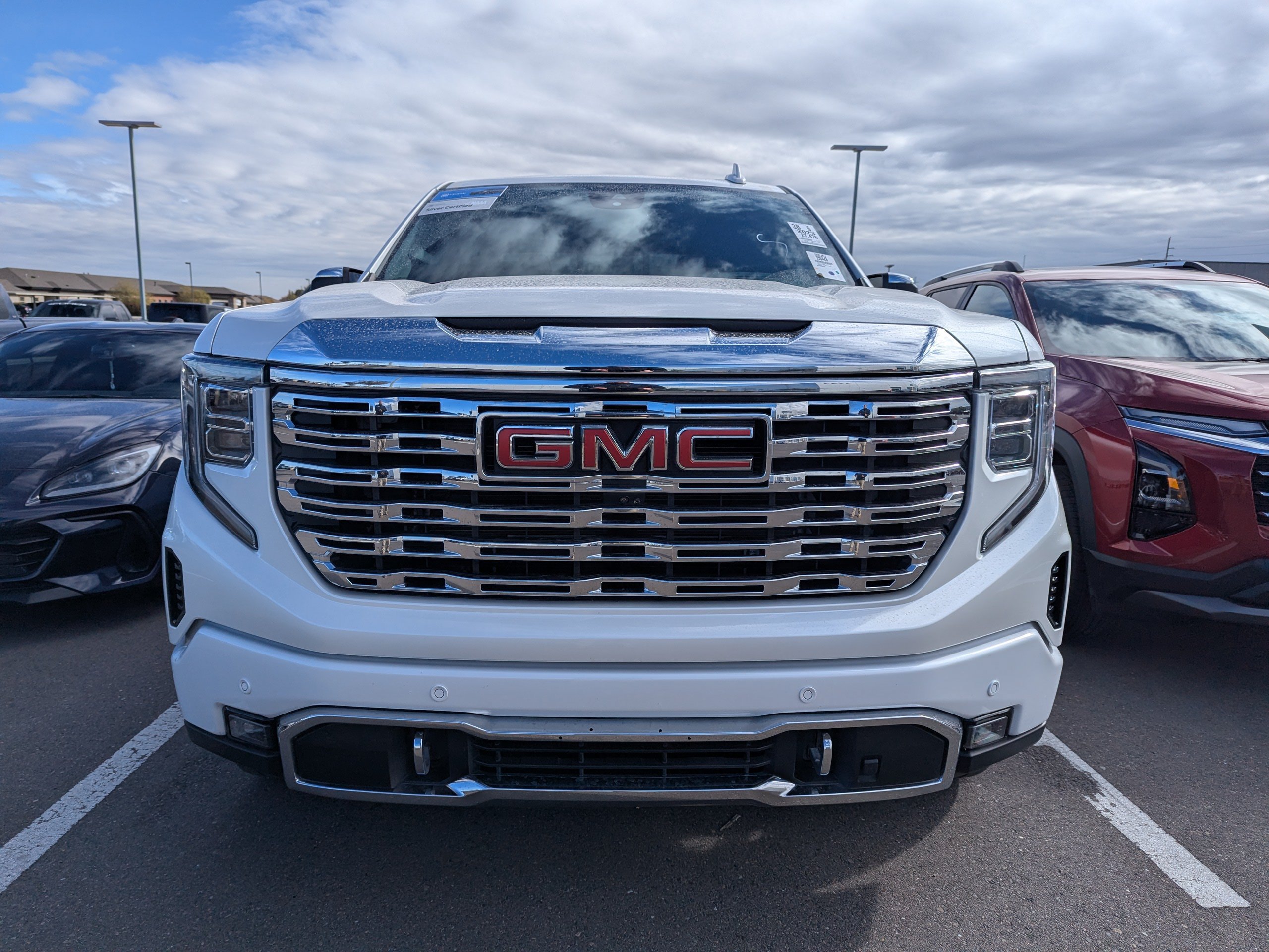 Used 2023 GMC Sierra 1500 Denali AWD/4WD image 3