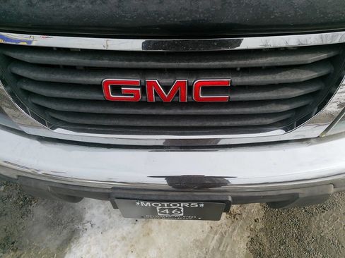 Used 2011 GMC Canyon SLE image 29