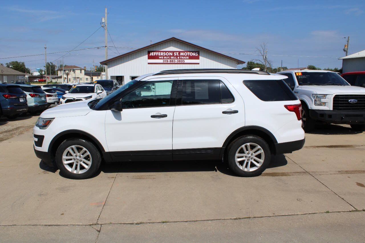Used 2016 Ford Explorer 4WD image 1