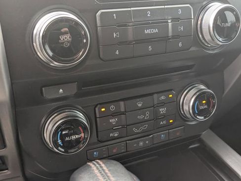 Certified 2018 Ford F150 Platinum w/ Equipment Group 701A Luxury image 15