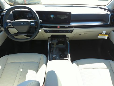 New 2026 Kia Sorento S image 12