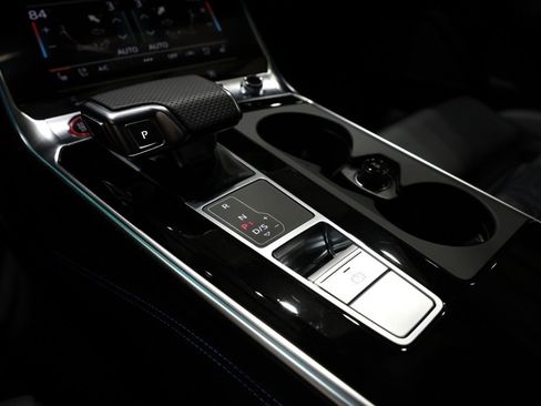 Used 2022 Audi RS 7 Sportback image 29