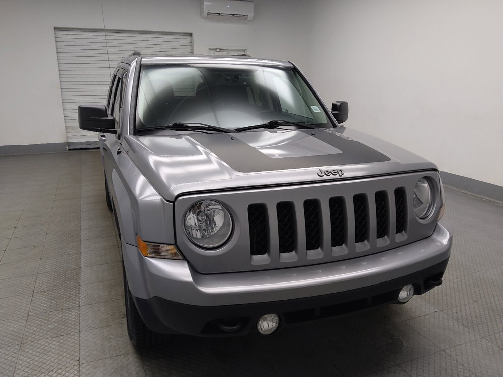 Used 2016 Jeep Patriot Sport w/ Power Value Group AWD/4WD image 14