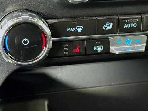 Used 2024 Ford F150 XLT w/ Equipment Group 302A MID image 22