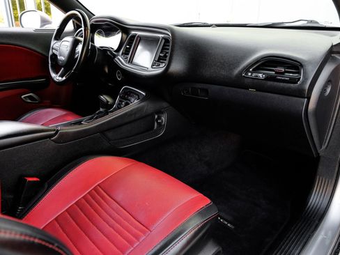 Used 2016 Dodge Challenger R/T Plus image 20