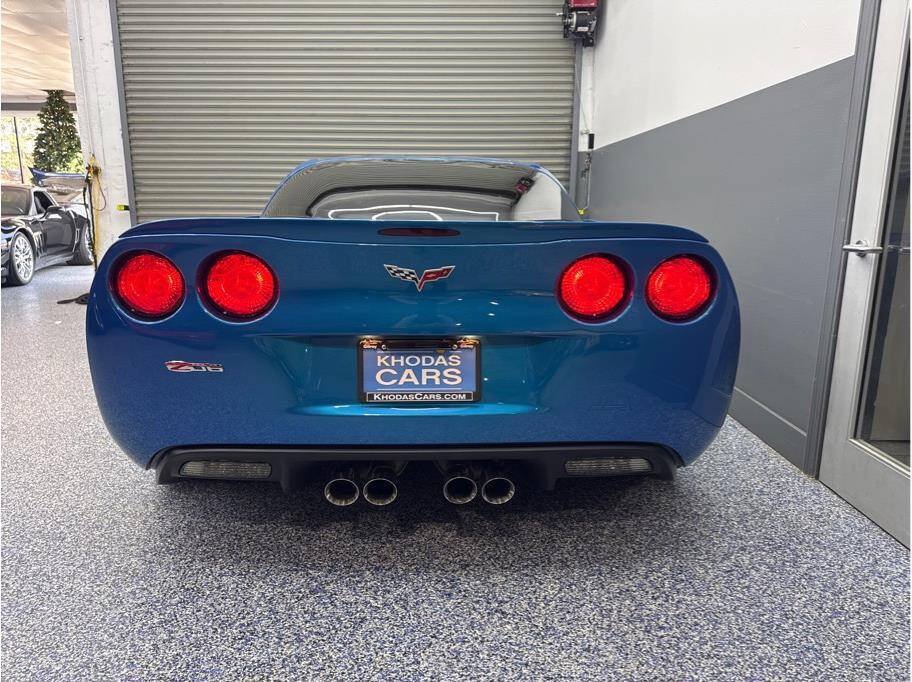 Used 2008 Chevrolet Corvette Z06 RWD image 5