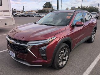 Used 2025 Chevrolet Trax LT video 1