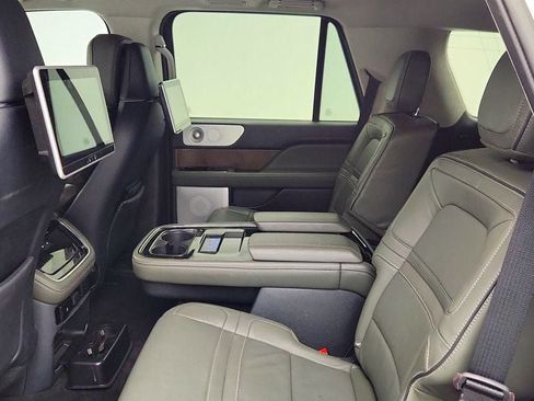 Used 2024 Lincoln Navigator Black Label AWD/4WD image 21