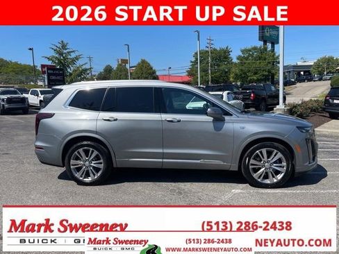 Used 2024 Cadillac XT6 Premium Luxury image 5