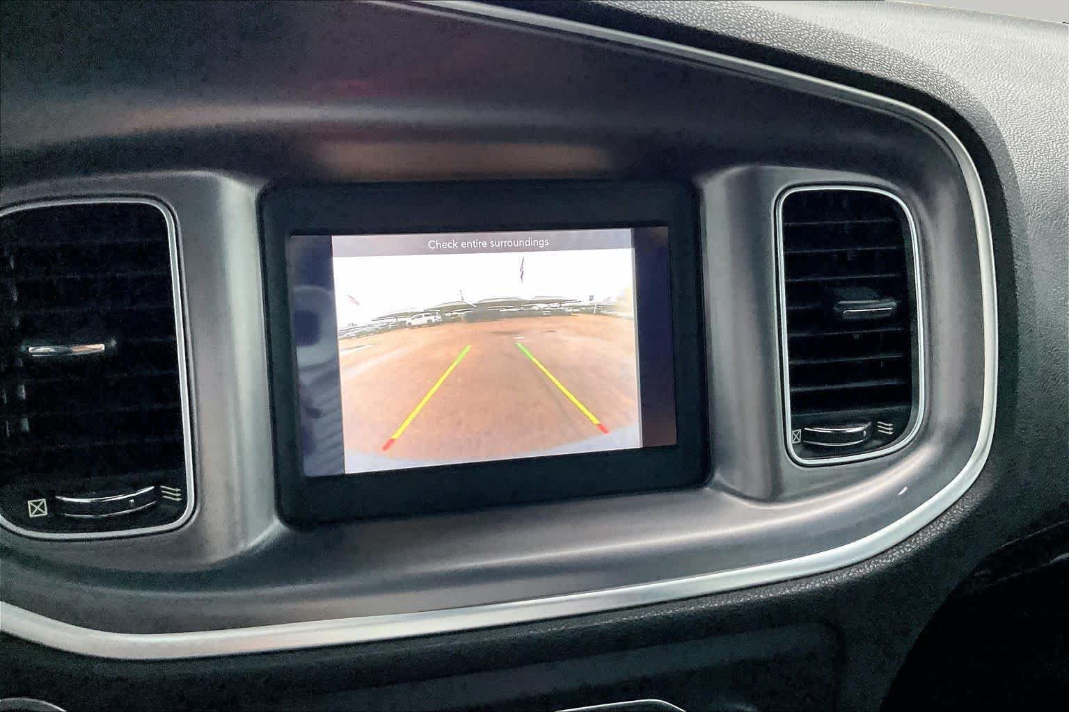 Used 2019 Dodge Charger SXT RWD image 25