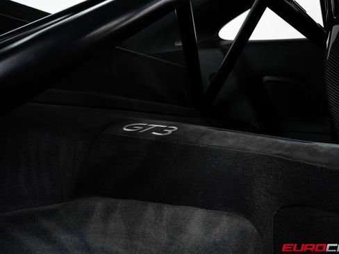 Used 2018 Porsche 911 GT3 image 42