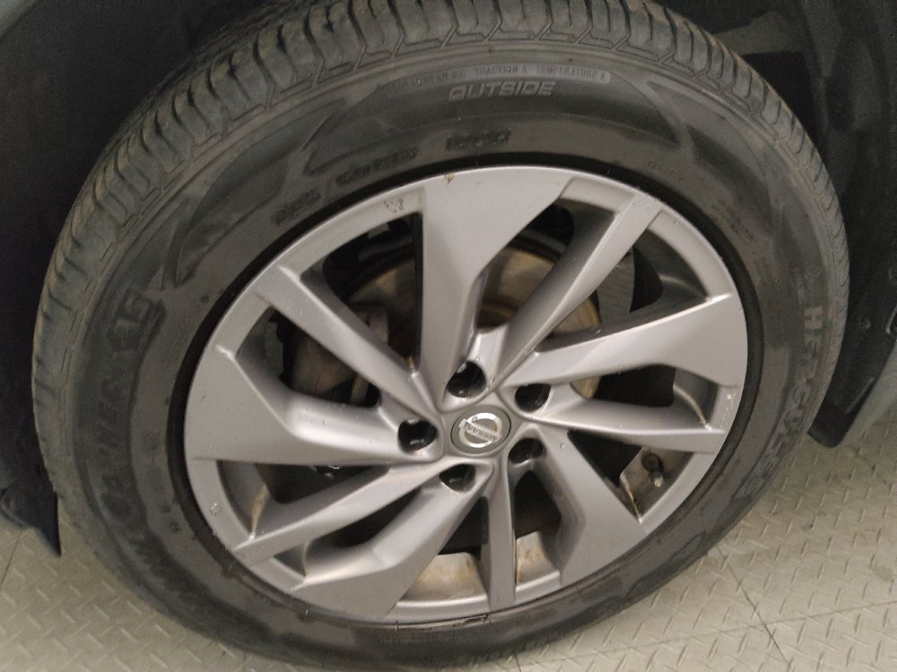 Used 2016 Nissan Rogue SL w/ SL Premium Package AWD/4WD image 31