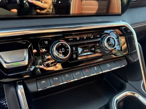 New 2026 GMC Sierra 1500 Denali Ultimate AWD/4WD image 23