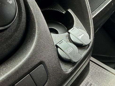 Used 2019 RAM ProMaster 2500 FWD image 61