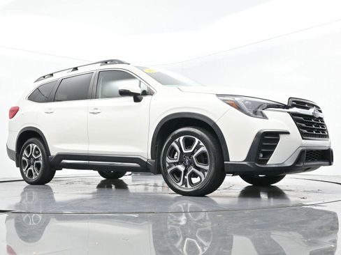Used 2023 Subaru Ascent Limited image 45