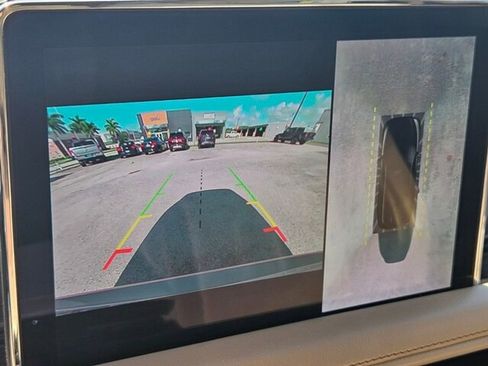 Used 2021 Lincoln Aviator Reserve w/ Equipment Group 201A image 12