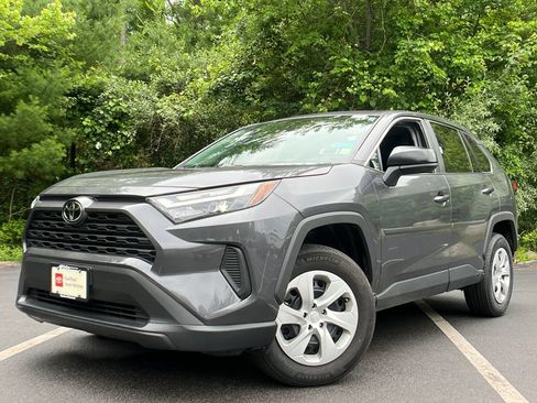Certified 2023 Toyota RAV4 LE AWD/4WD image 1