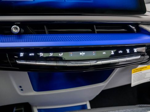 New 2026 Cadillac Optiq Sport 1 image 24