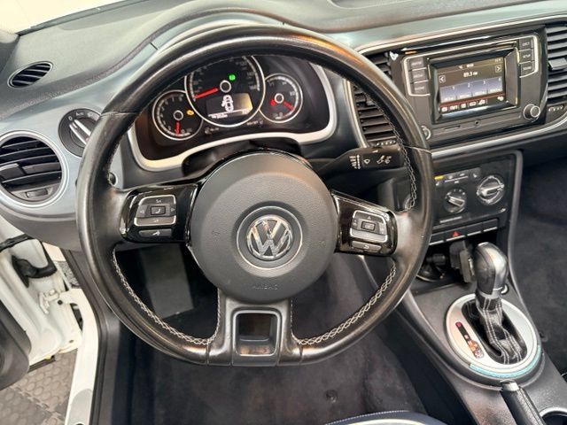 Used 2016 Volkswagen Beetle 1.8T Denim FWD image 23
