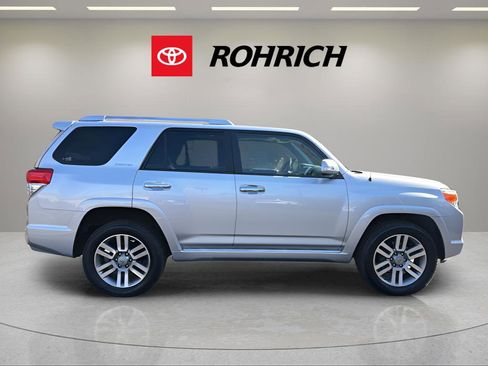 Used 2010 Toyota 4Runner Limited image 4