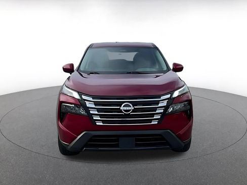 Used 2024 Nissan Rogue SV image 4