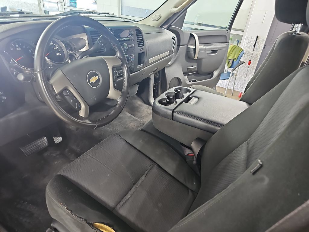 Used 2011 Chevrolet Silverado 1500 LT w/ All-Star Edition RWD image 18