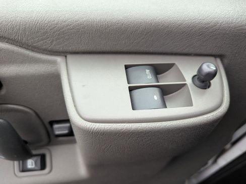 Certified 2024 Chevrolet Express 2500 w/ Driver Convenience Package image 20