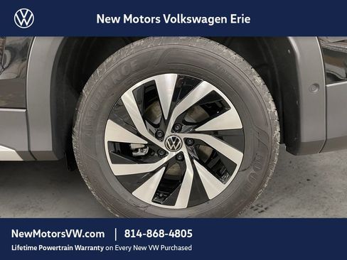 New 2026 Volkswagen Tiguan S image 14