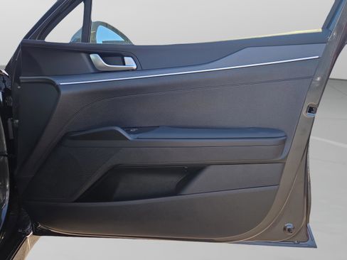 New 2026 Kia K5 LXS image 37