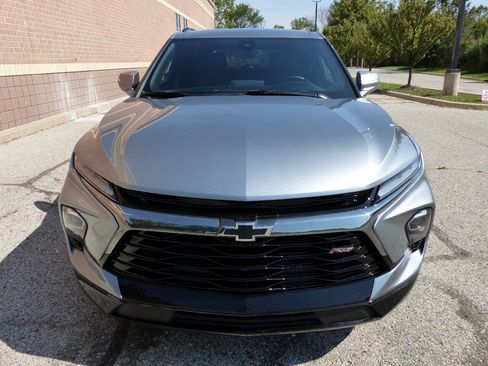 Used 2025 Chevrolet Blazer RS FWD image 14