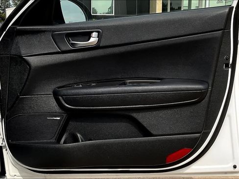 Certified 2020 Kia Optima Premium image 28