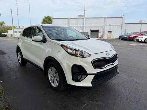 Used 2022 Kia Sportage LX FWD image 8