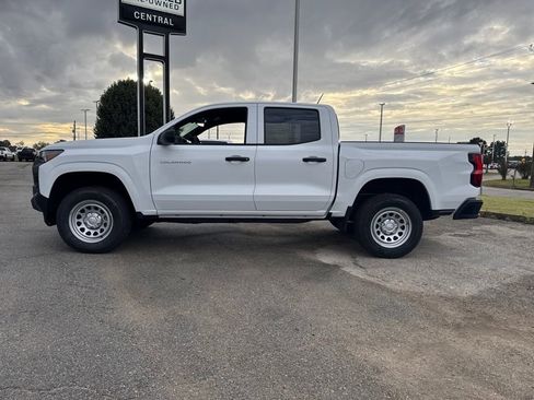New 2026 Chevrolet Colorado W/T w/ WT Convenience Package II image 2