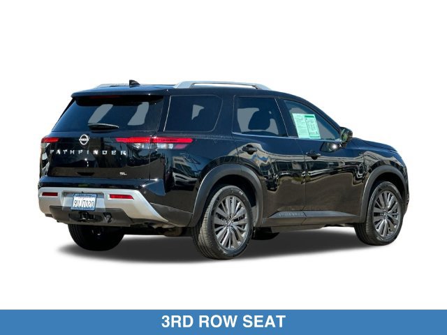 Used 2025 Nissan Pathfinder SL w/ SL Premium Package FWD image 5