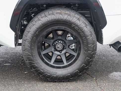 Used 2025 Toyota Tundra Platinum image 10